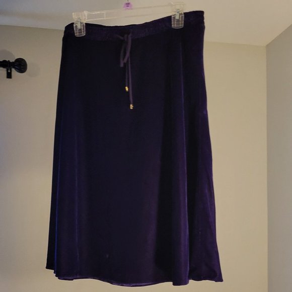 POLO Ralph Lauren Purple Velvet Midi Skirt A Line- Size Medium-NWOT - Picture 6 of 10